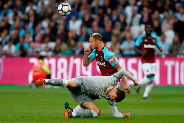 埃因霍温即 埃因霍温即