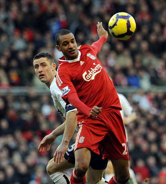 阿莫林：多古在左路感受到更多自由，他是曼联的现在和未来.