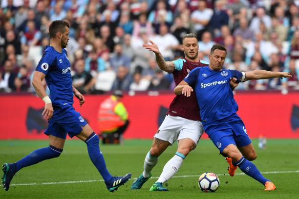 凭借其出色 凭借其出色